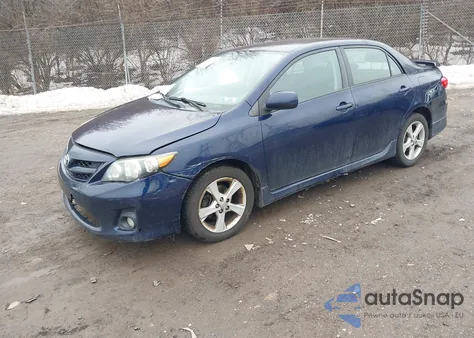 2011 Toyota Corolla S z USA, uszkodzony, nr VIN 2T1BU4EE8BC704416